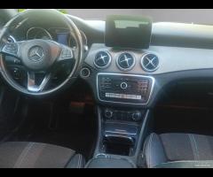 Mercedes-benz CLA 200 d Business - 14