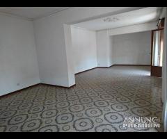 Castelvetrano luminoso appartamento vani 5 in cent - 9