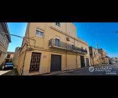 Castelvetrano casa ind. con garage