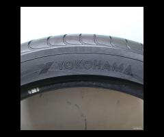 2 GOMME 295 35 21 YOKOHAMA A69207