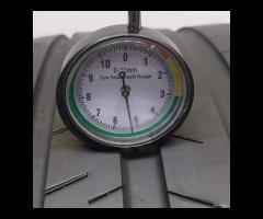 2 GOMME 275 35 21 BRIDGESTONE A69200