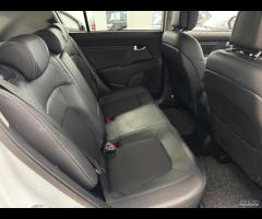 Kia Sportage 1.7 CRDI VGT 2WD Active - 14