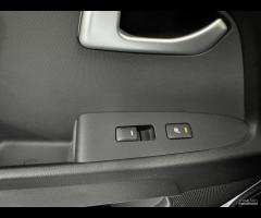 Kia Sportage 1.7 CRDI VGT 2WD Active - 19