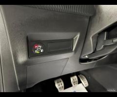 Renault Captur TCe 100 CV GPL FAP RS Line - 13