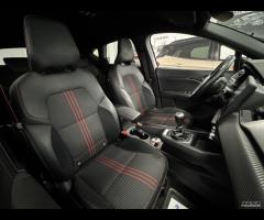 Renault Captur TCe 100 CV GPL FAP RS Line - 19