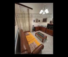 Casa semindipendente con cortile a Giarre