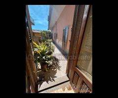 Casa semindipendente con cortile a Giarre - 13