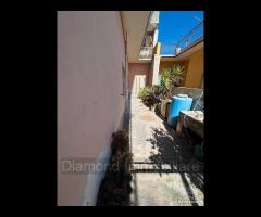 Casa semindipendente con cortile a Giarre - 14