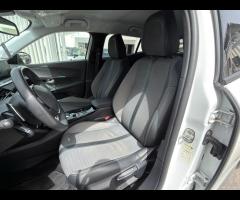 Peugeot 2008 BlueHDi 130 Cv S&S EAT8 Allure Pack - 23