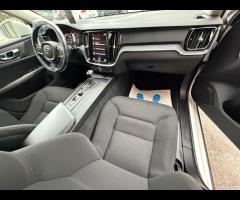 Volvo V60 D3 - 2.0 Diesel 150 Cv - Automatica - 17