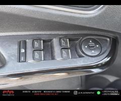 Ford B-Max 1.5 TDCi 75 CV Titanium 1 PROPR - 16