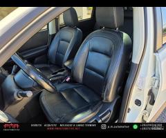 Nissan Qashqai 2.0 dCi DPF Tekna 7 posti - 6