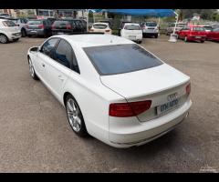 Audi A8 4.2 V8 TDI quattro tiptronic - - 5