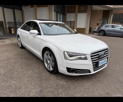Audi A8 4.2 V8 TDI quattro tiptronic - - 10