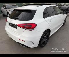 Mercedes-benz A 180 d AMG Premium - 6