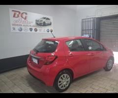 Toyota Yaris Hybrid/benzina unico prop 2015 cambio - 12
