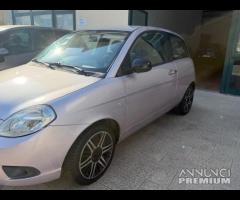 Lancia Ypsilon 1.2 69 CV Elle 11.2010 ok nep cv 11