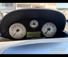 Lancia Ypsilon 1.2 69 CV Elle 11.2010 ok nep cv 11 - 13