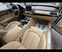 Audi A8 4.2 V8 TDI quattro tiptronic -