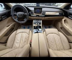 Audi A8 4.2 V8 TDI quattro tiptronic - - 13
