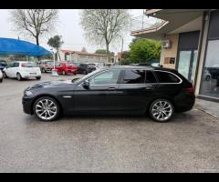 Bmw 520d Touring Luxury - Cambio Automatico