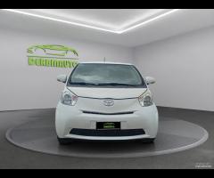 Toyota iQ 1.0 CVT Lounge