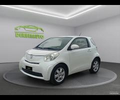 Toyota iQ 1.0 CVT Lounge