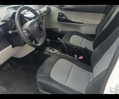 Toyota iQ 1.0 CVT Lounge - 9