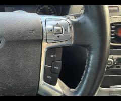 Ford Mondeo 2.0 TDCi 163 CV Station Wagon Titanium - 17