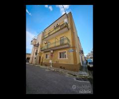 Grottaglie - via Rossini , Trilocale con cantina