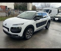 Citroen C4 Cactus BlueHDi 100 Shine - 2