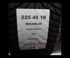 4 GOMME 225 45 18 MICHELIN A2106