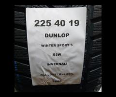2 GOMME 225 40 19 DUNLOP A2066