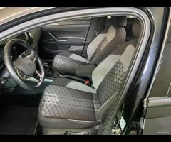 Volkswagen Taigo 1.0 TSI 115 CV DSG R-Line - 12