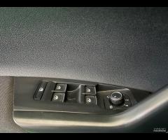 Volkswagen Taigo 1.0 TSI 115 CV DSG R-Line - 23