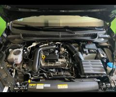 Volkswagen Taigo 1.0 TSI 115 CV DSG R-Line - 26