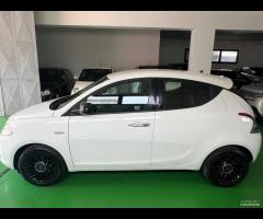 Lancia Ypsilon 1.3 MJT 16V 95 CV 5 porte S&S Gold - 9