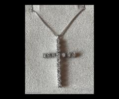 COLLANA CROCE ORO BIANCO 18kt. E DIAMANTI NATURALI
