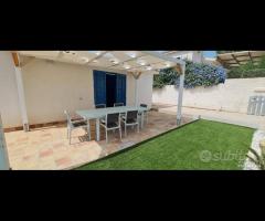 Triscina villetta ind. con vista mare incantevole