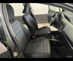 Toyota Yaris 1.0 5 porte Lounge gpl 2016 - 10