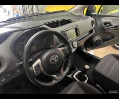 Toyota Yaris 1.0 5 porte Lounge gpl 2016 - 12