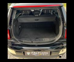 Mini Cooper D Clubman 1.6 16V - 23
