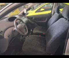 Toyota Yaris 1.0 ben.unico prop 57.000km 2002 - 12