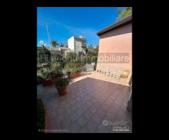 Casa singola con terrazza a Giarre