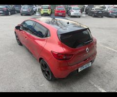 Renault Clio 1.2 75CV 5 porte Wave