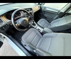 Volkswagen Golf Business 1.6 TDI 5p. Comfortline B - 14