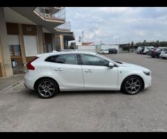Volvo V40 D2 Ocean Race -1.6 Diesel - 9