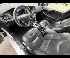 Volvo V40 D2 Ocean Race -1.6 Diesel - 14