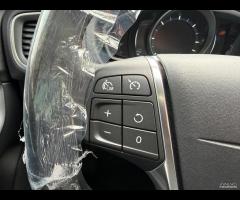 Volvo V40 D2 Ocean Race -1.6 Diesel - 18