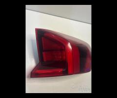 Fanale posteriore destro esterno bmw x1 u11 2024